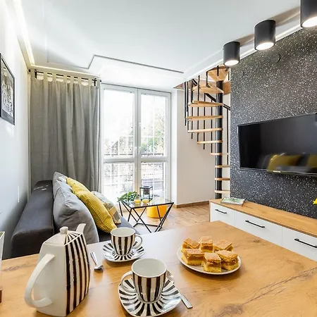 Moonlight شتوروك